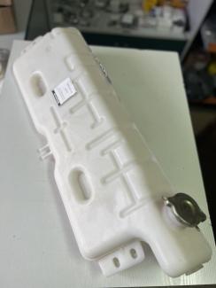 Бачок расширительный WP12 SHACMAN X3000.